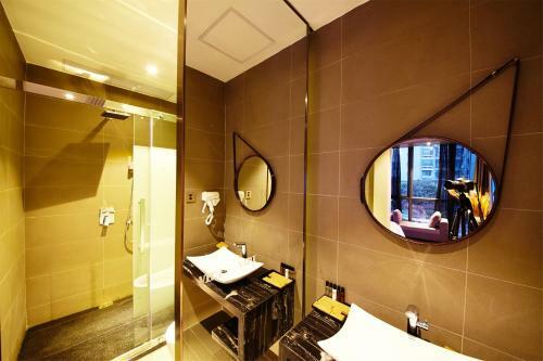Foshan Weimei Di'an Hotel
