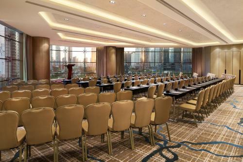 Hotel Courtyard By Marriott Zhengzhou East