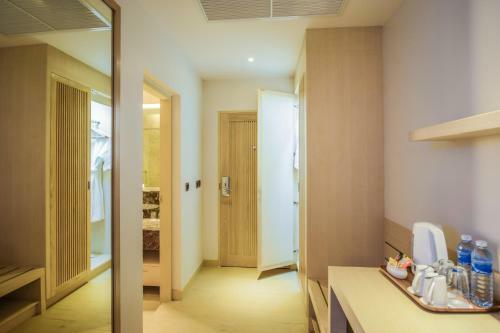 Hotel Crystal Wild Resort Panwa Phuket