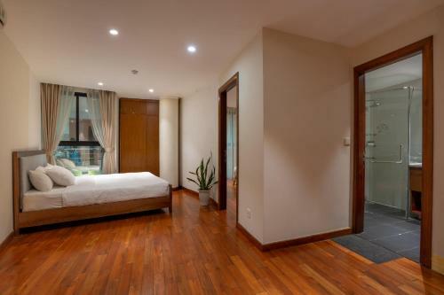 My Hotel Universal Hanoi