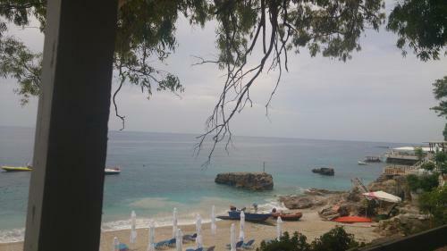 Hostal Vila Nino