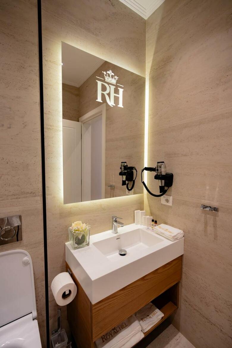 Royal Hill Hotel