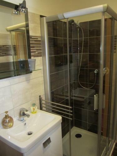Hostal Guest House Krpole