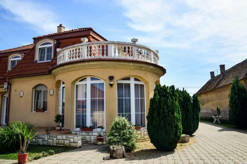 Bed & Breakfast Ambr�zia Guesthouse