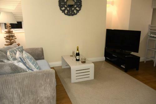 Superb Cintra Beachside Apartments