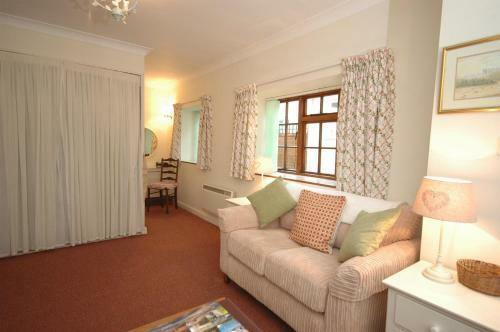 Grooms Cottage