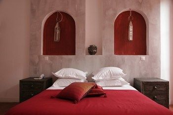Hotel H�tel Le Ryad Marseille