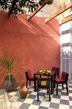 Hotel H�tel Le Ryad Marseille