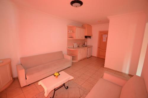 Sincerity Apart Hotel
