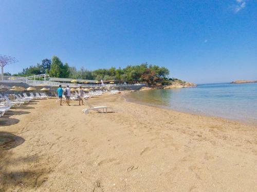Rainbow Bay Ozdere Beach Hotel