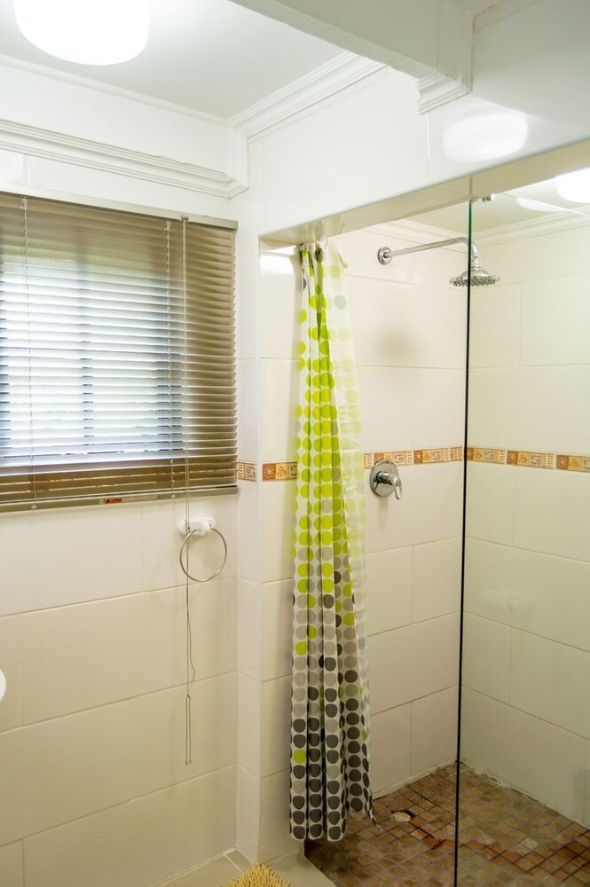 Bed & Breakfast Amanzi Guest House