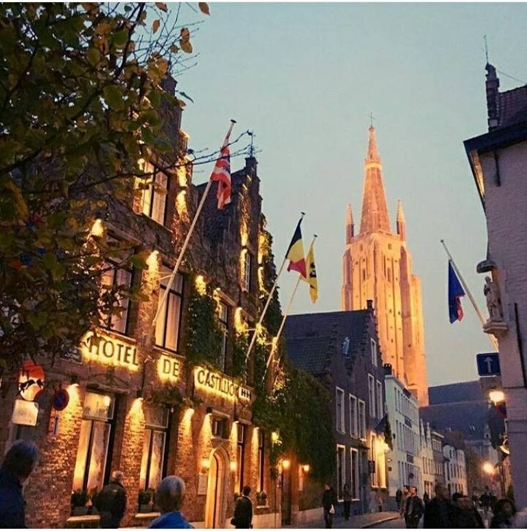 Hotel De Castillion