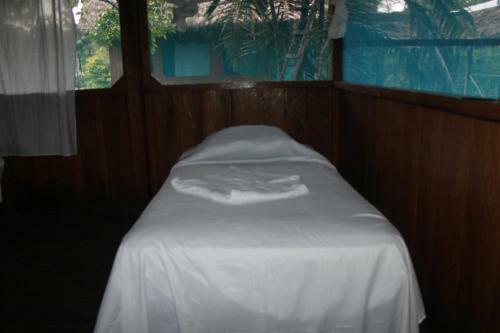 Lodge Tropical Adventures & Expeditions