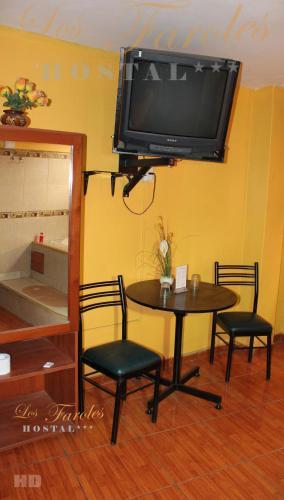 Albergue Hostal Los Faroles