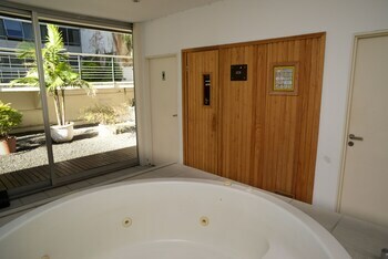 Aparthotel Concord Callao By Temporary