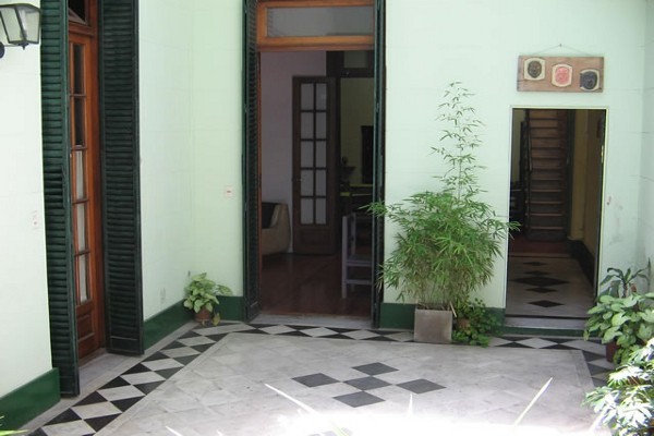 Hostal VI Luz Y Entr� Hostel