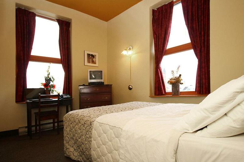 Hotel H�tel Champ-de-mars