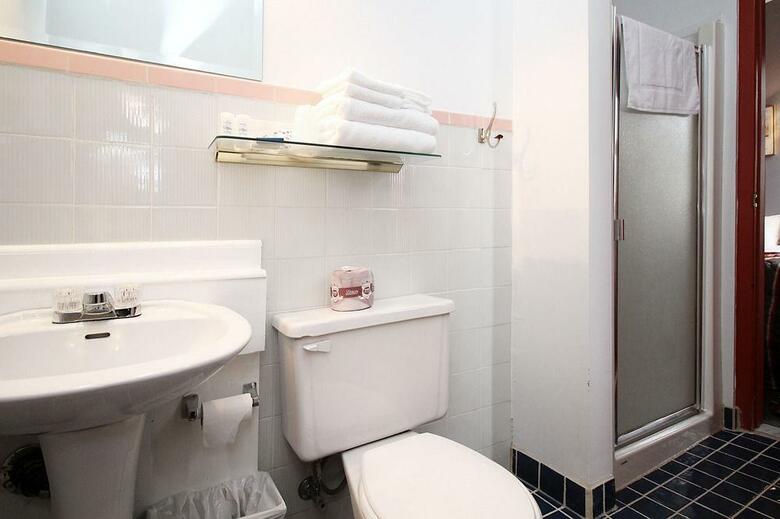 Hotel H�tel Champ-de-mars