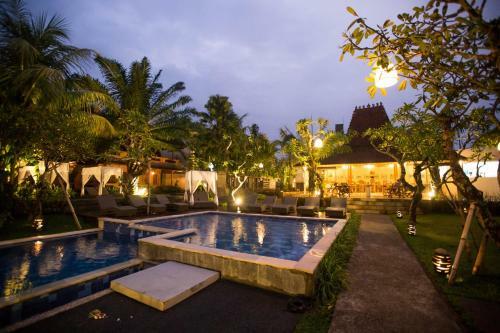 Hotel The Grand Sunti
