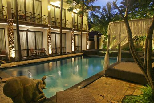 Hotel The Grand Sunti