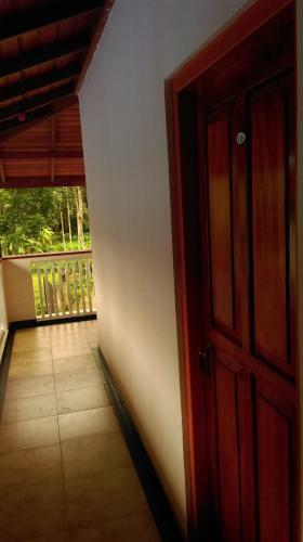 Hostal Godella The Green Park