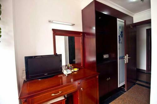 Yincheng Hotel