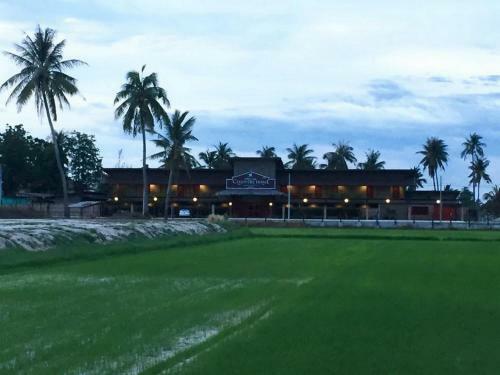 Hotel Cha-am Country Home