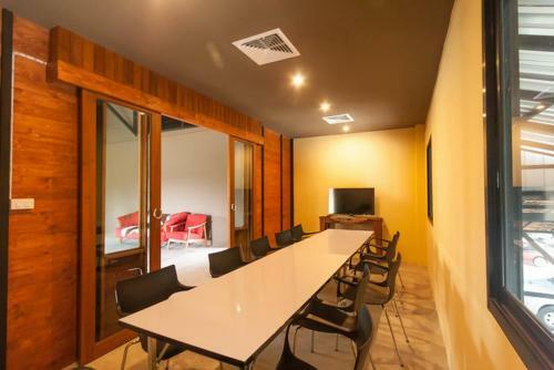 Hotel Cha-am Country Home