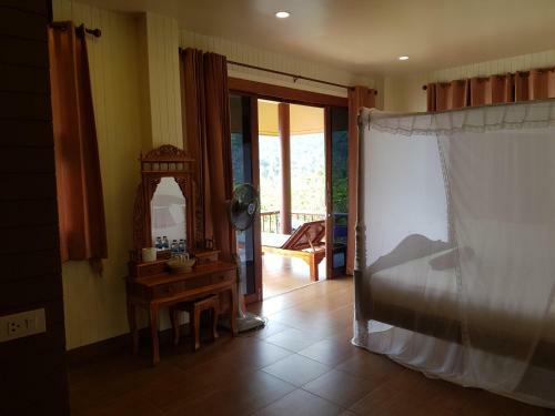 Hotel Aow Leuk Grand Hill