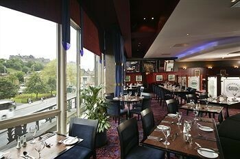 Hotel Mercure Edinburgh Princes Street