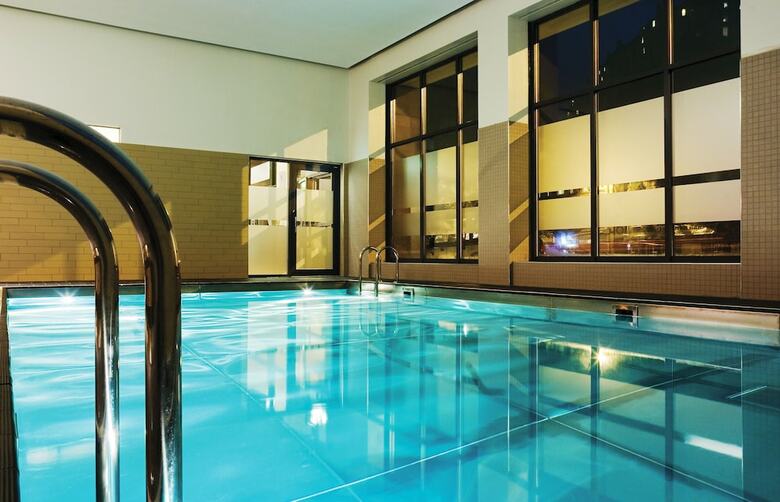 Hotel Apex International
