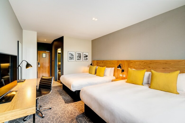 Hotel Apex International
