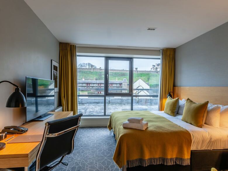 Hotel Apex International