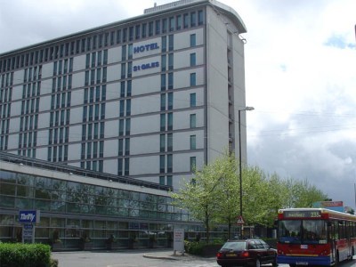 Hotel St Giles Feltham Heathrow