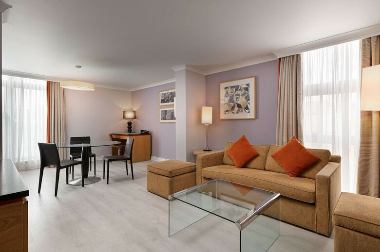 Hotel Hilton Kensington