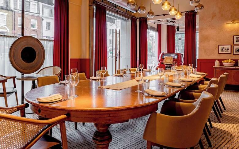 Hotel Park Plaza Victoria London