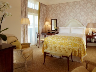 Hotel Savoy