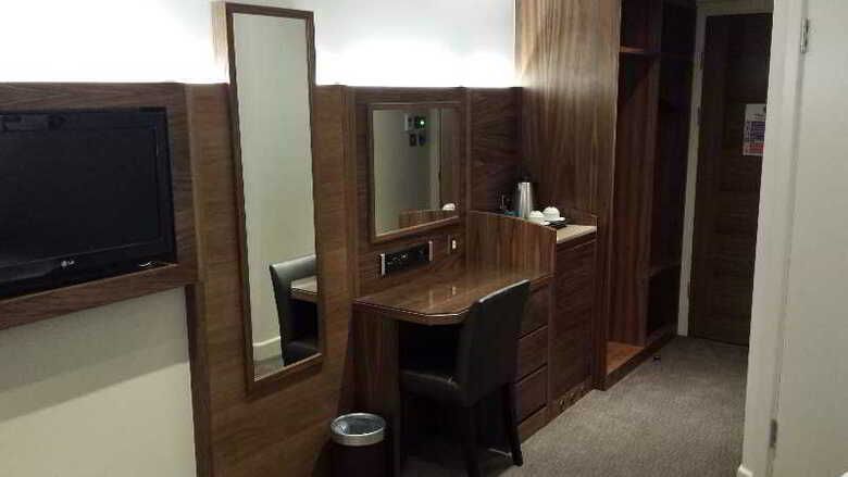 Norfolk Towers Paddington Hotel