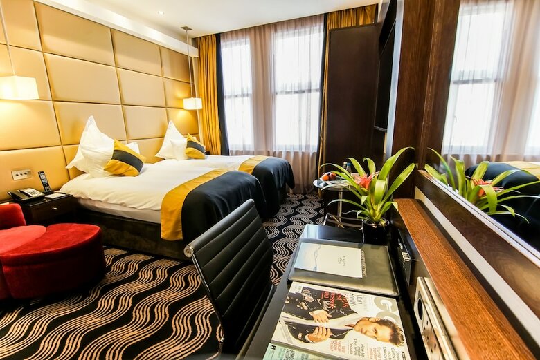 Hotel The Piccadilly London West End