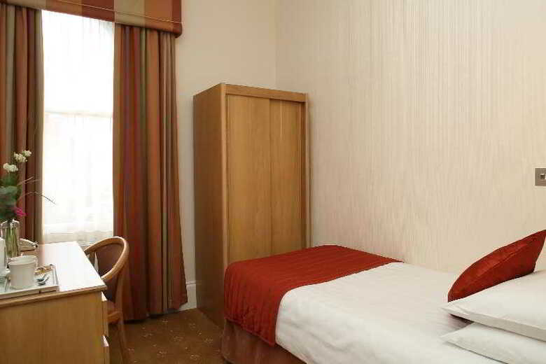 Phoenix Hotel
