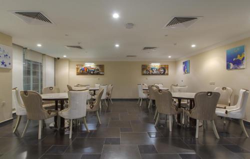 Apartamento Al Bustan Hotel Suites