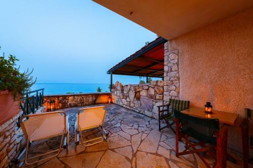 Aparthotel Grekis Beach Hotel And Apartments