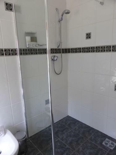 Bed & Breakfast Liongate House