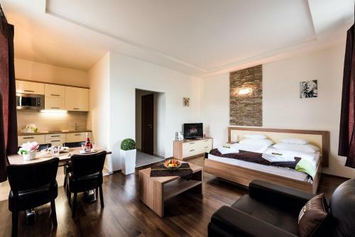 Apartamento Hotel Garzon Plaza