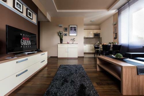 Apartamento Hotel Garzon Plaza