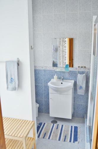 Hostal Bjb - Alojamentos
