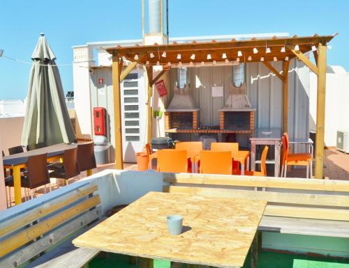 Hostal Bjb - Alojamentos