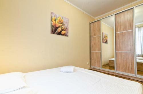 Apartment On Kulisha10