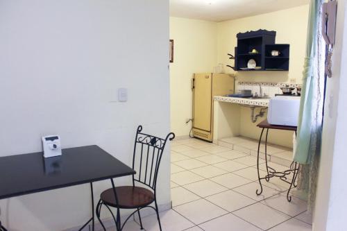 Dolphin Executives Hotel