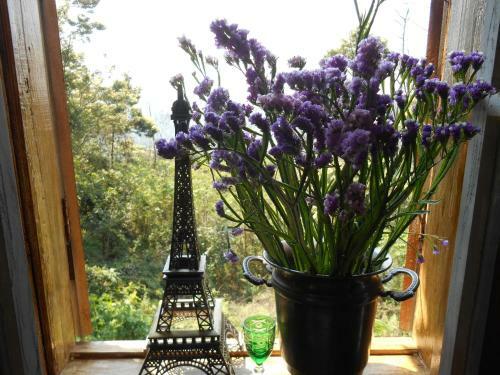 Hostal La Petite France